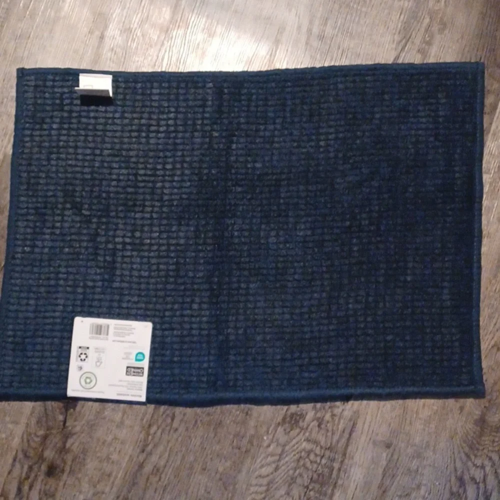 Mainstays Basic Chenille Noodle Small Bath Rug in Dark Blue